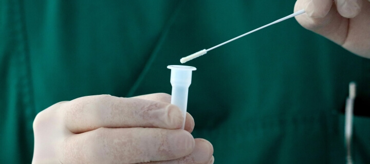 Corona-Pandemie: Staat und Krankenkassen verschwenden Milliarden bei PCR-Tests